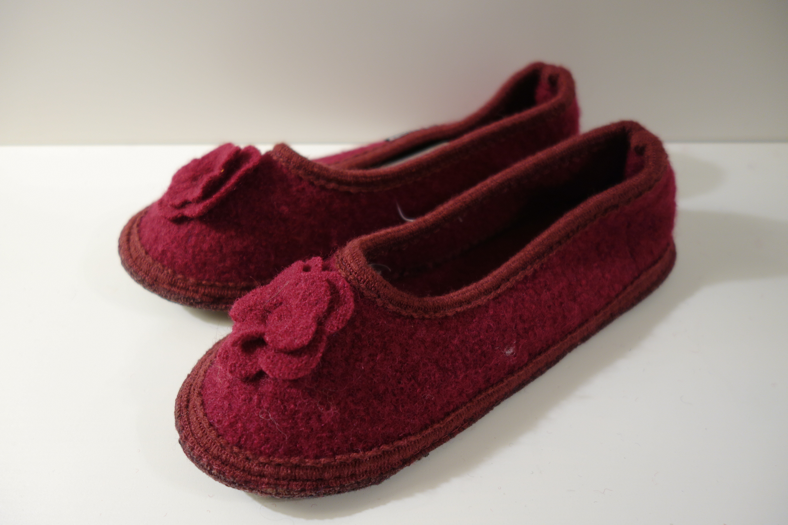 bacinas Hausschuhe - Hausballerina aus gewalkter Schafwolle orchidee 37 - 41