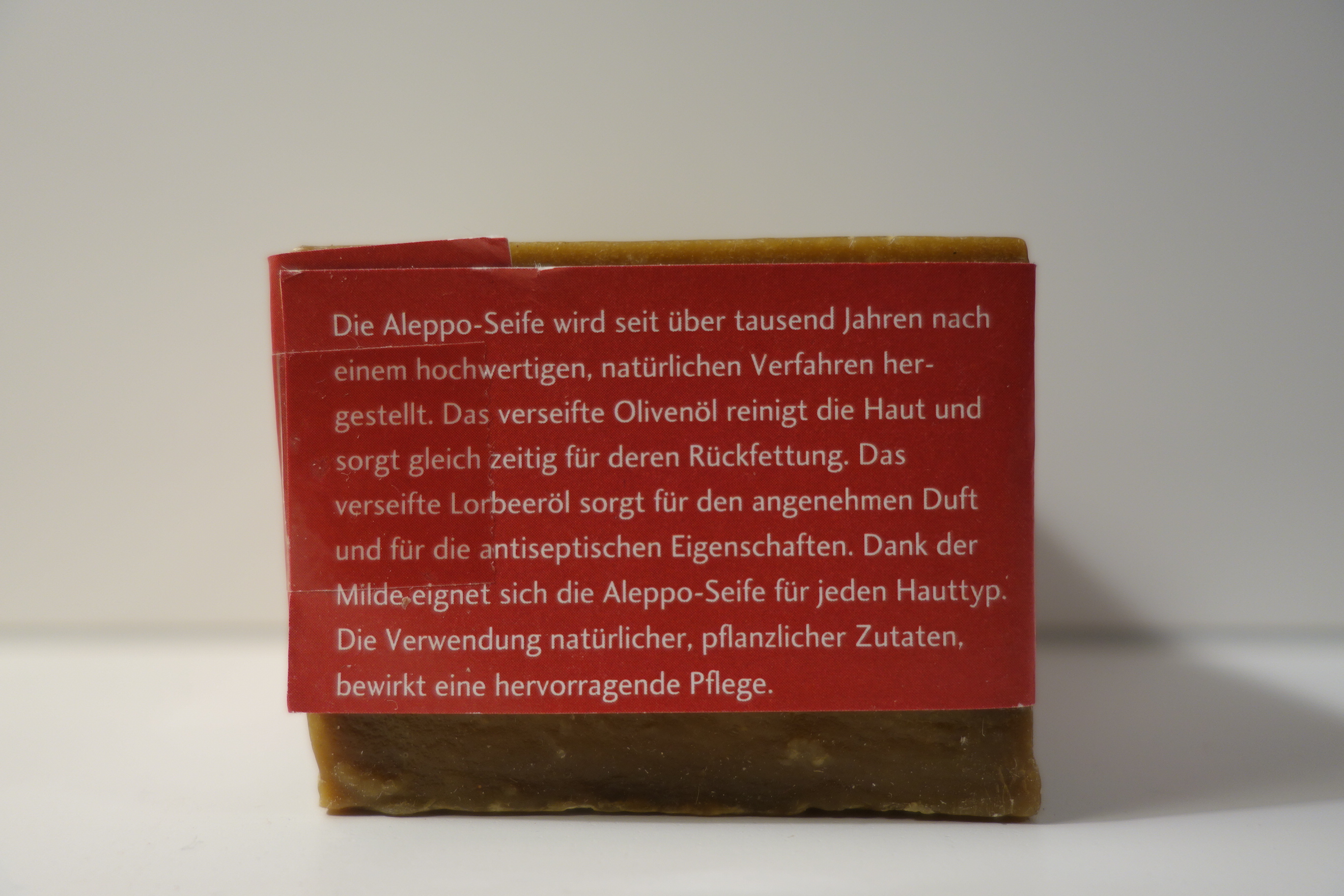 FINingrana® Aleppo Seife aus Oliven - & 16% Lorbeeröl 180g
