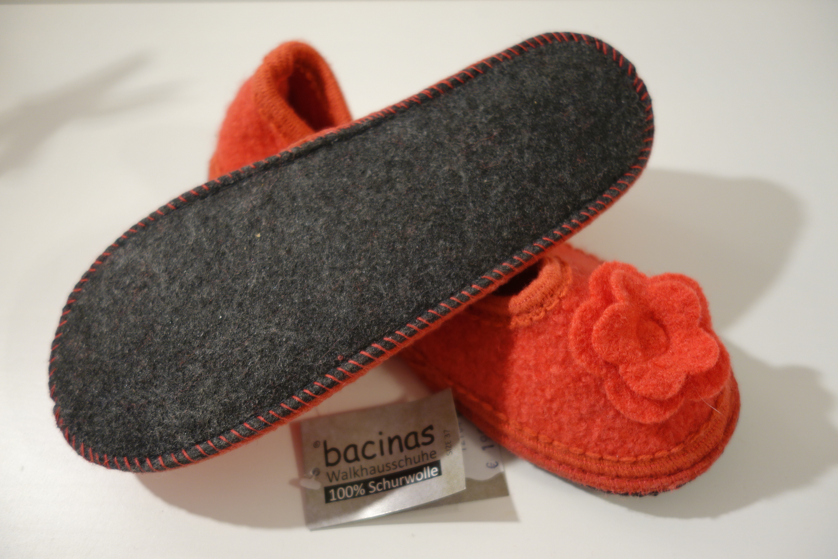 bacinas Hausschuhe - Hausballerina aus gewalkter Schafwolle koralle 37 - 41