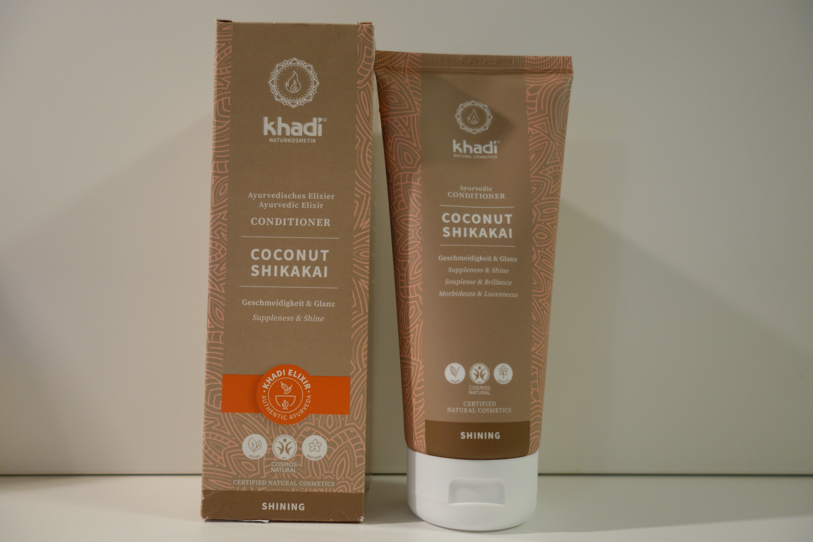 AYURVEDISCHES ELIXIER CONDITIONER COCONAT SHIKAKAI khadi 200ml