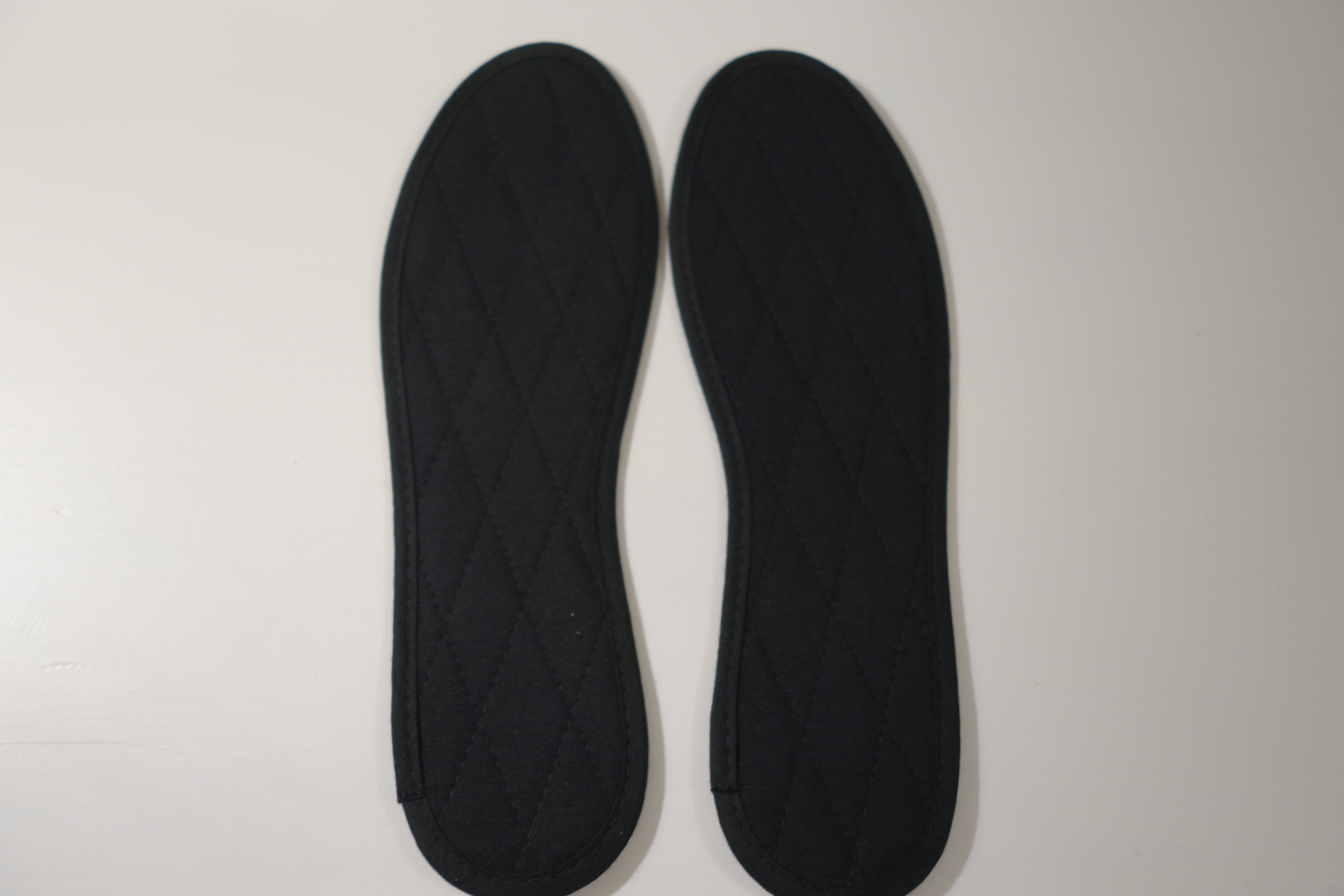 Zimt Einlegesohlen schwarz gesteppt  LesTòngs