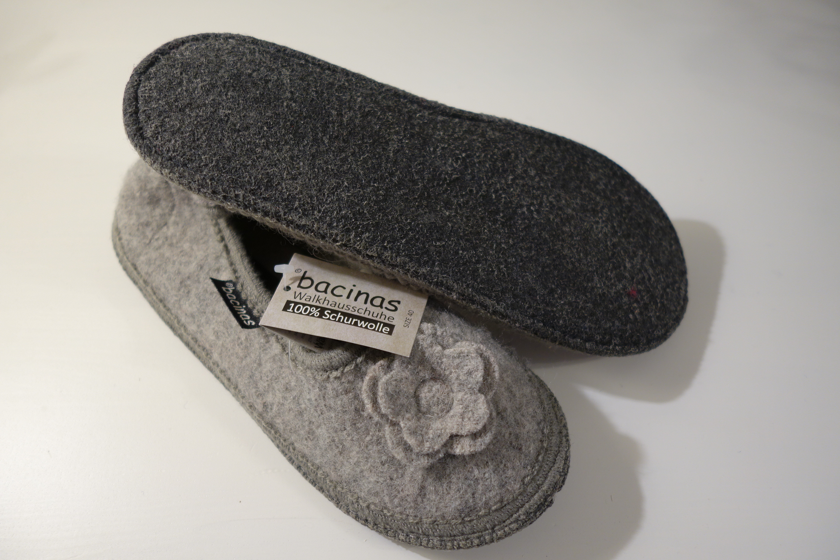 bacinas Hausschuhe - Hausballerina aus gewalkter Schafwolle grau 37- 41