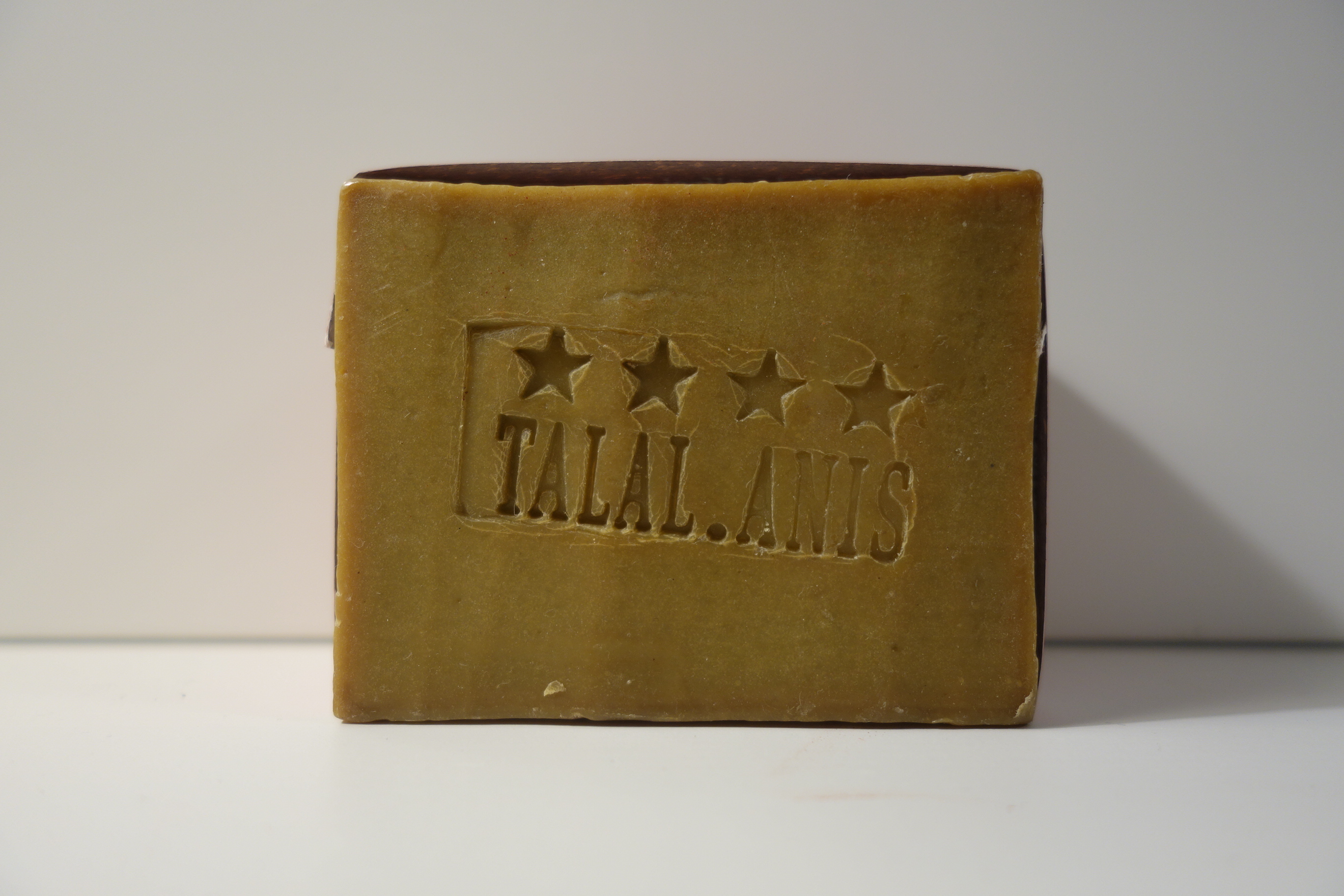 FINingrana® Aleppo Seife aus Oliven - & 16% Lorbeeröl 180g