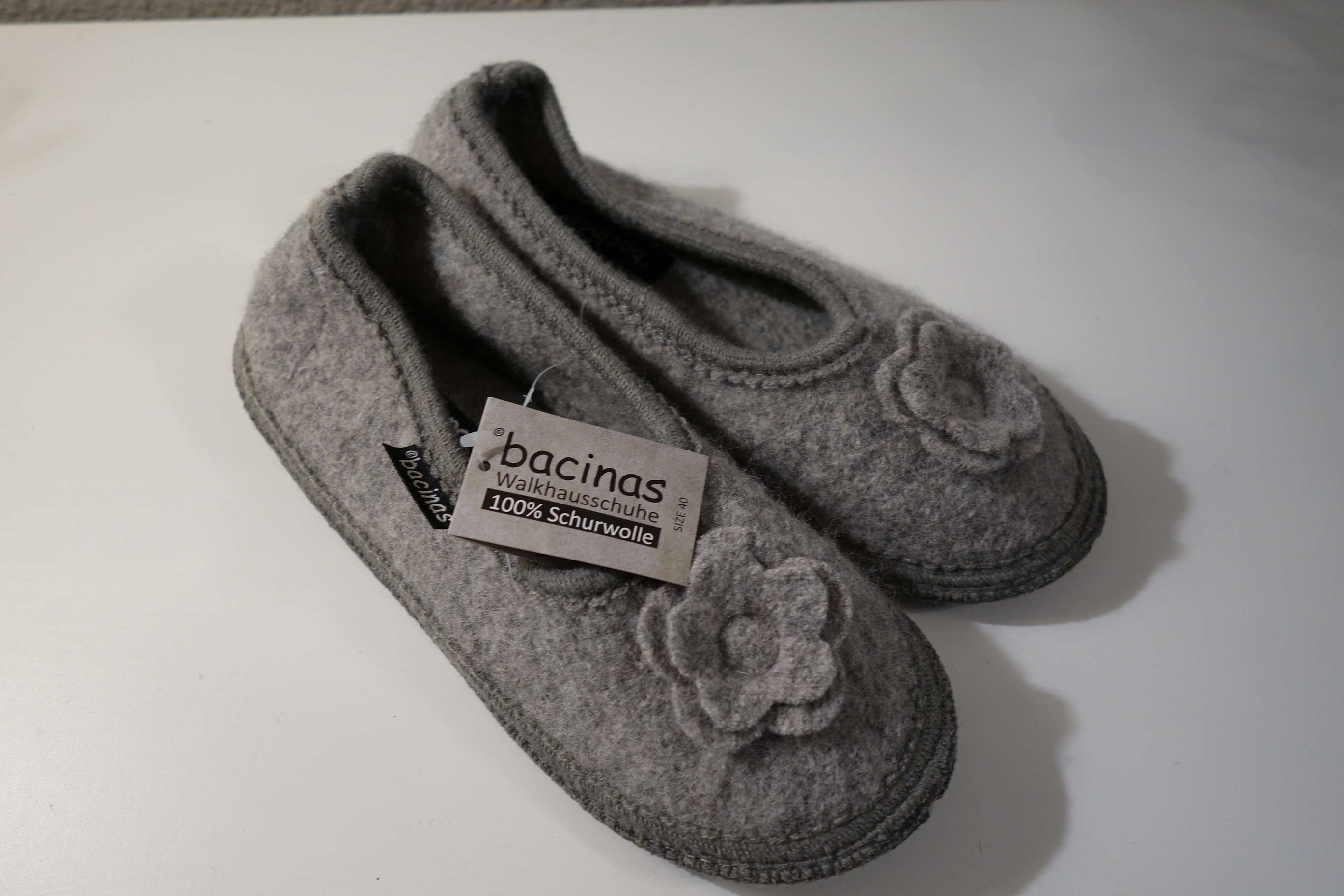 bacinas Hausschuhe - Hausballerina aus gewalkter Schafwolle grau 37- 41